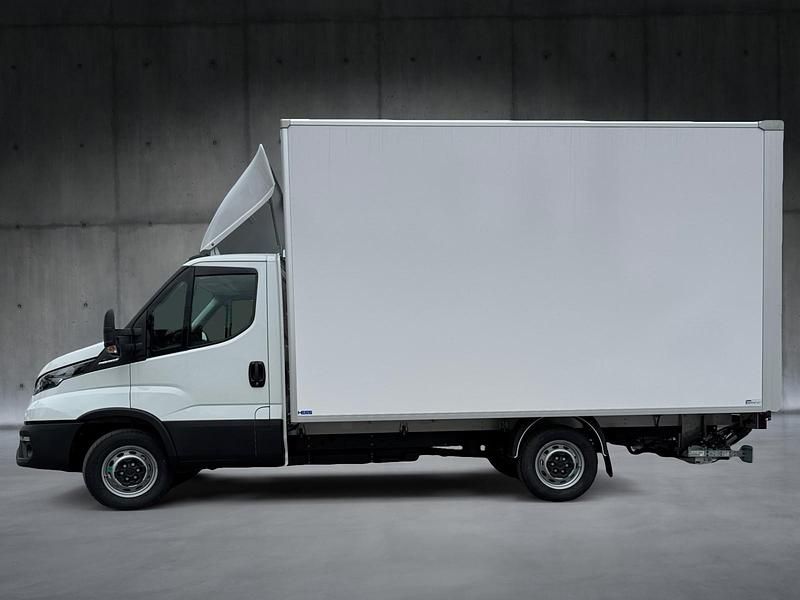 Neu Iveco Daily 155 PS (114 kW) 2025 Weiss Abholung