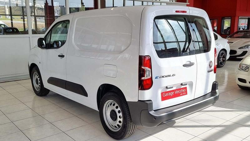 Gebraucht Fiat e-Doblò Lounge 100 kW (136 PS) 2024 Van / Kleinbus