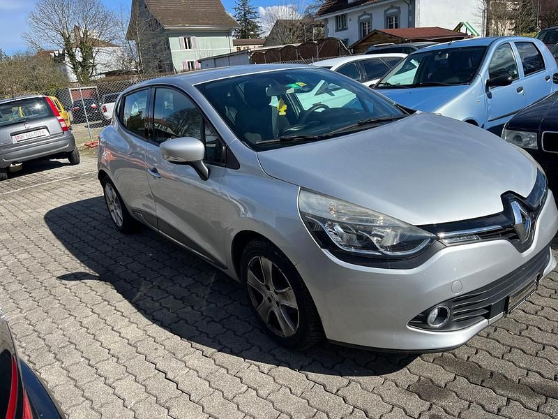 Gebraucht Renault Clio IV Expression 90 PS (66 kW) 2014