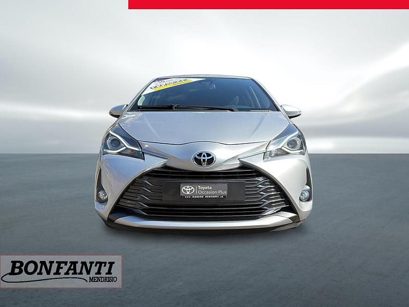 Gebraucht Toyota Yaris Trend 111 PS (81 kW) 2020 Grau Limousine