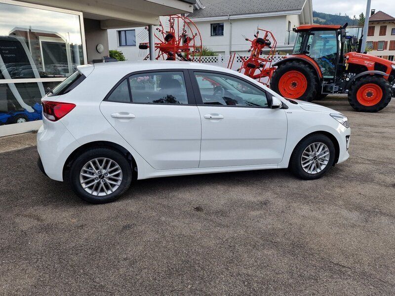 Gebraucht Kia Rio 100 PS (73 kW) 2023 Kleinwagen