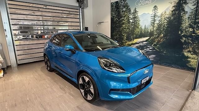 Blau Neu 2025 Ford Puma Gen-E Premium SUV | CHF 34’999 (Fairer Preis) - Bild 1/4