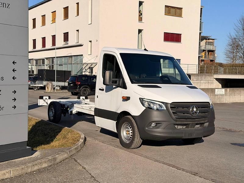 Neu Mercedes Sprinter 190 PS (139 kW) 2026 Weiss Van