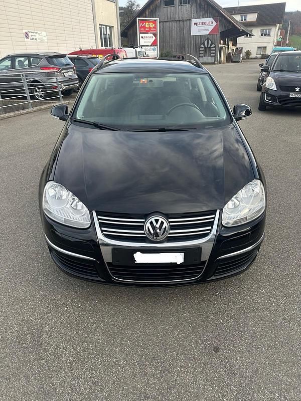Gebraucht VW Golf VI Comfortline 105 PS (77 kW) 2009 Kleinwagen