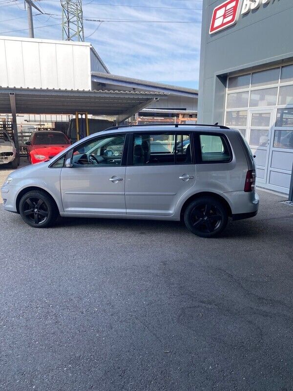 Gebraucht VW Touran Highline 105 PS (77 kW) 2007 Van / Kleinbus