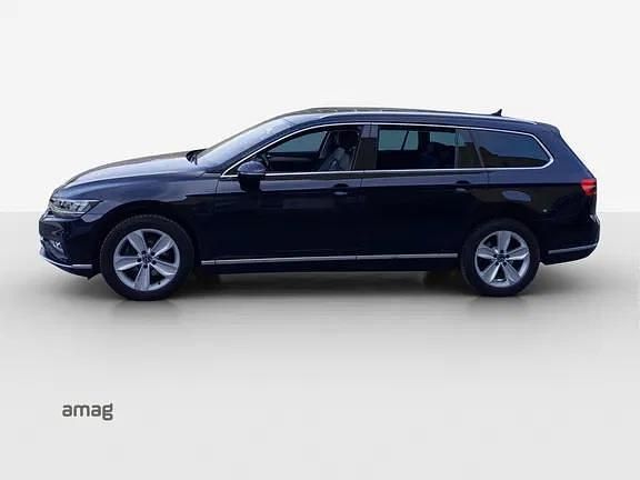 Gebraucht VW Passat Elegance 200 PS (147 kW) 2023 Deepblack perleffekt Kombi