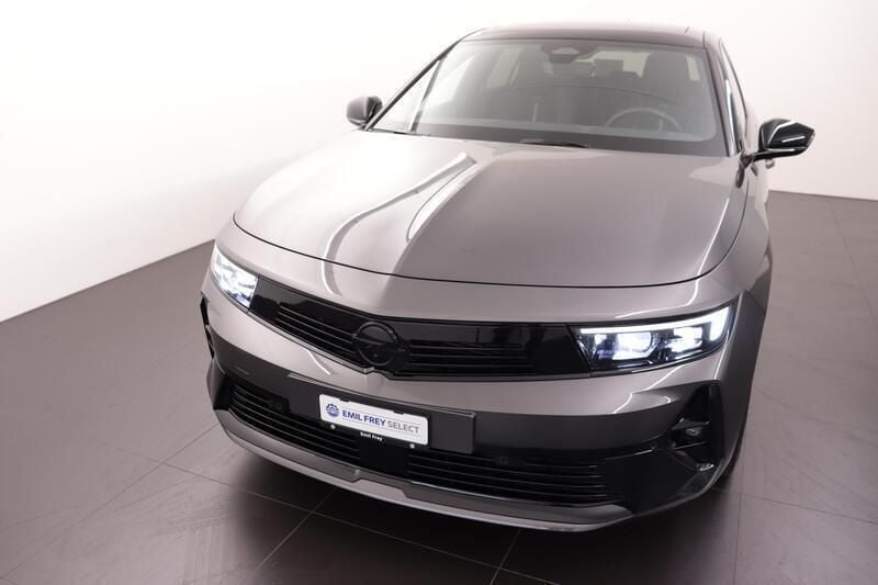 Grau Gebraucht 2023 Opel Astra GSe Limousine | CHF 27’190 (Superpreis) - Bild 1/4