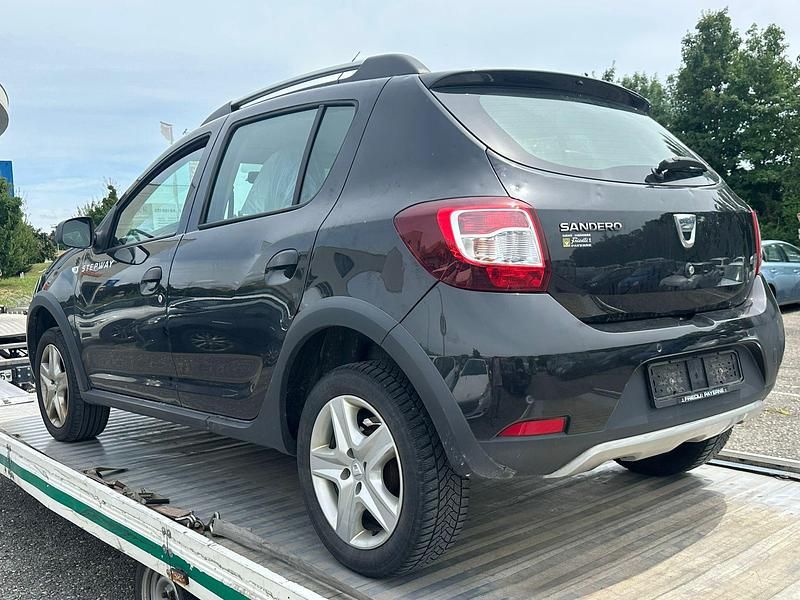 Gebraucht Dacia Sandero Lauréate 90 PS (66 kW) 2014 Kleinwagen