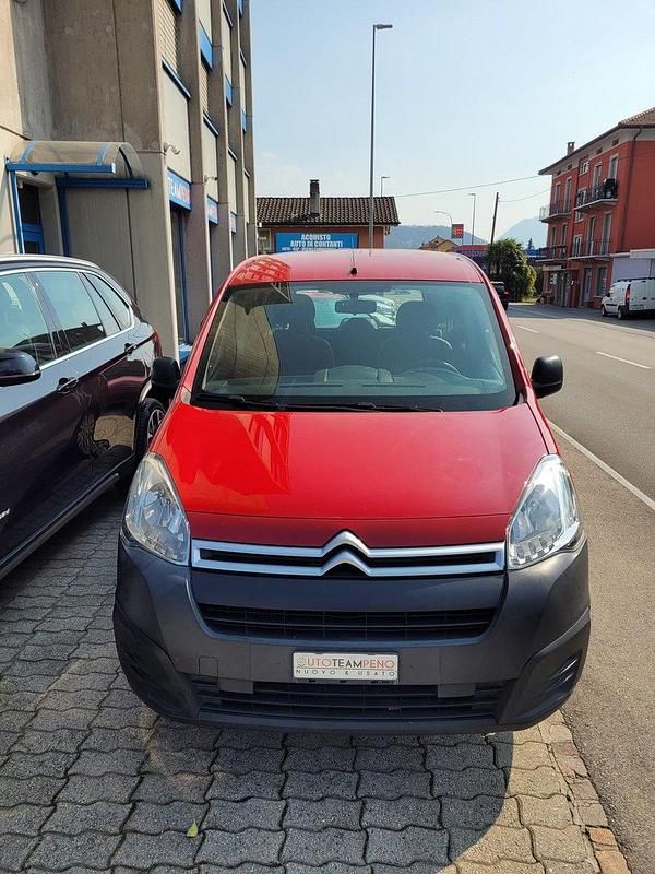 Gebraucht 2016 Citroën Berlingo Live Van / Kleinbus | CHF 8’500 (Fairer Preis) - Bild 1/4