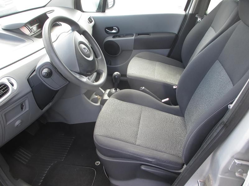 Gebraucht Renault Modus Expression 86 PS (63 kW) 2010 Van / Kleinbus