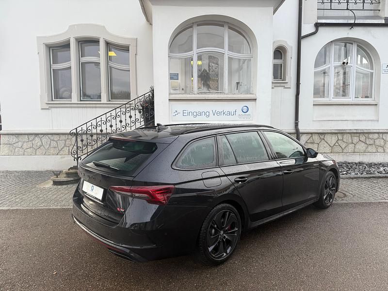 Gebraucht Skoda Octavia RS 265 PS (194 kW) 2025 Kombi