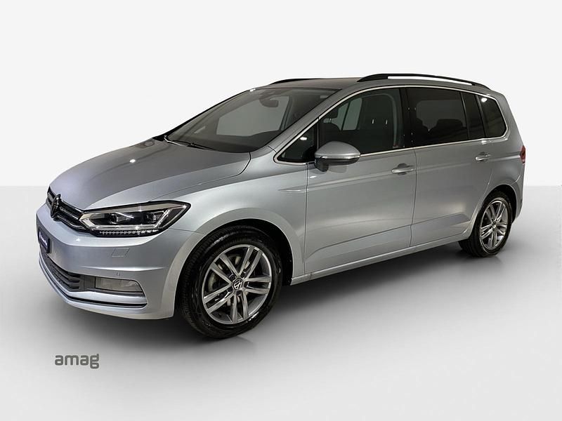 Oyster silver metallic Gebraucht 2024 VW Touran Comfortline Van / Kleinbus | CHF 36’990 (Teuer) - Bild 1/4