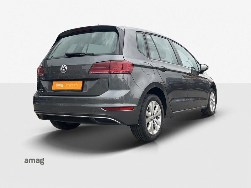 VW Golf Sportsvan Benzin gebraucht - AutoUncle