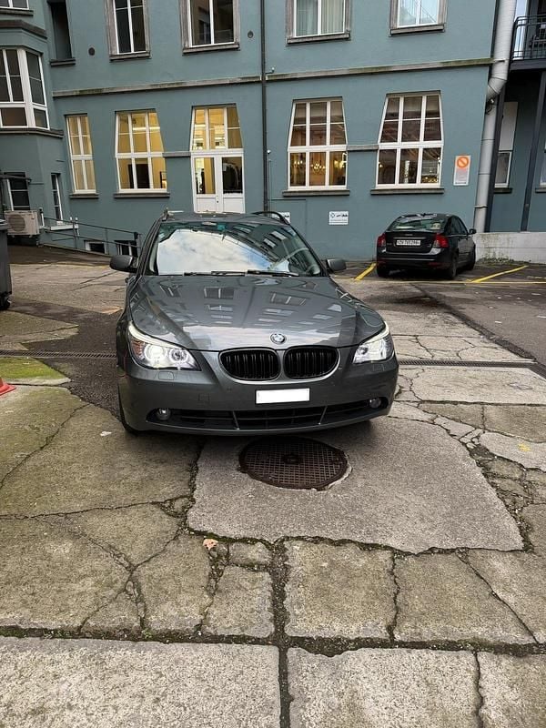 Gebraucht BMW 530 258 PS (189 kW) 2006 Kombi