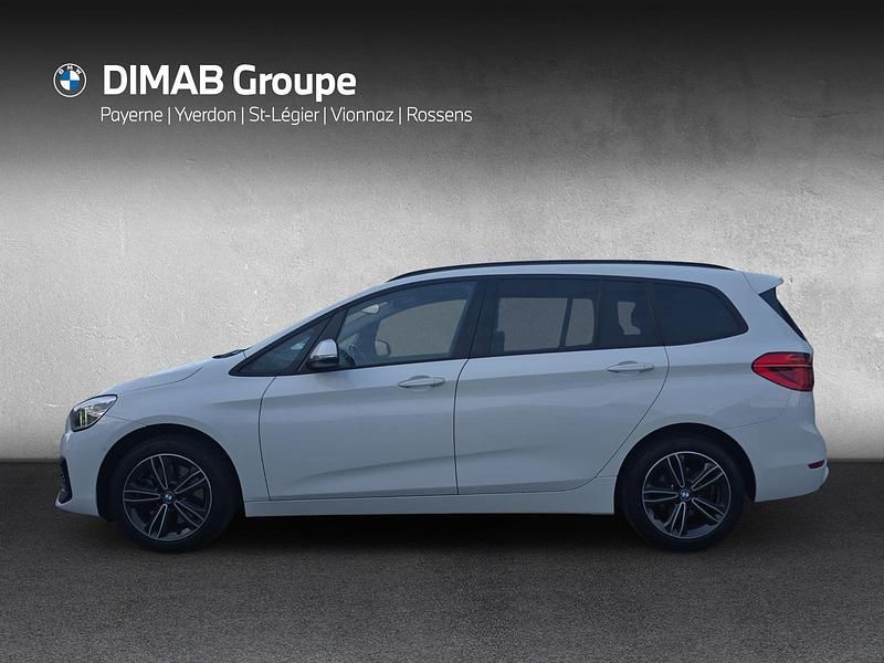 Gebraucht BMW 218 Gran Tourer Advantage 150 PS (110 kW) 2022 Weiss Van / Kleinbus