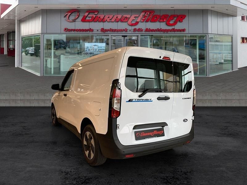 Neu Ford E-Transit Trend 100 kW (136 PS) 2025 Weiss Van