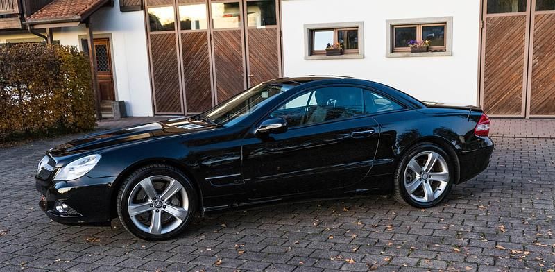Gebraucht Mercedes SL500 388 PS (285 kW) 2011