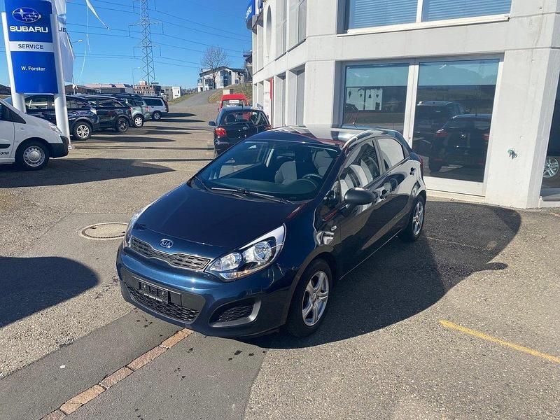 Gebraucht Kia Rio 85 PS (62 kW) 2012 Limousine