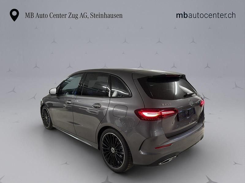 Gebraucht Mercedes B250e 224 PS (164 kW) 2025 Van / Kleinbus