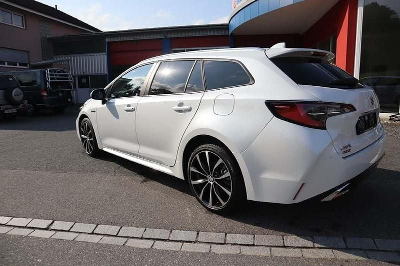 Gebraucht Suzuki Swace 140 PS (102 kW) 2024 Weiss Kombi