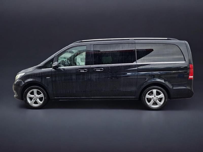 Gebraucht 2017 Mercedes V250 Avantgarde Van / Kleinbus | CHF 33’990 (Guter Preis) - Bild 1/4