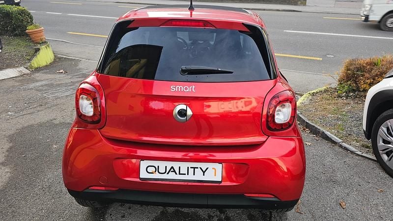 Gebraucht Smart ForFour 90 PS (66 kW) 2018 Kleinwagen