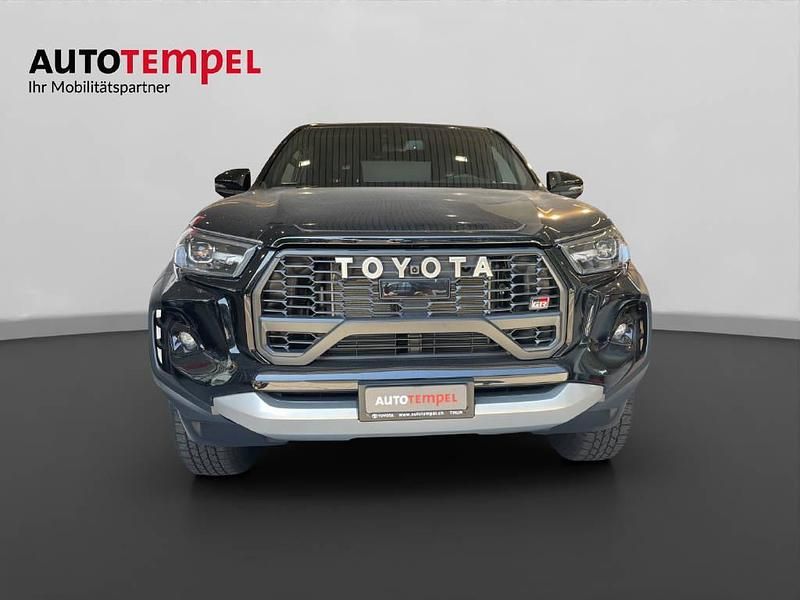 Neu Toyota HiLux Sport 230 PS (169 kW) 2025 Abholung