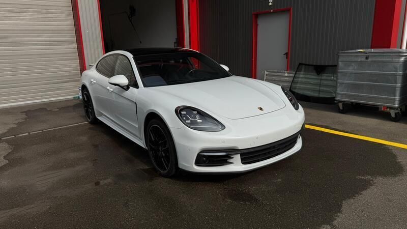 Gebraucht 2017 Porsche Panamera 4 Limousine | CHF 63’900 (Etwas zu teuer) - Bild 1/4