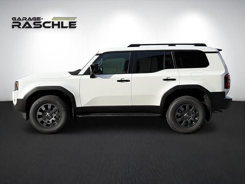 Neu Toyota Land Cruiser Style 205 PS (150 kW) 2026 Grau SUV