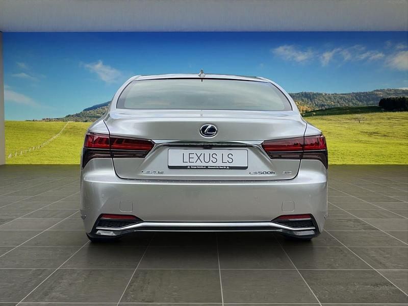 Gebraucht Lexus LS500h 359 PS (264 kW) 2021 Silber Limousine