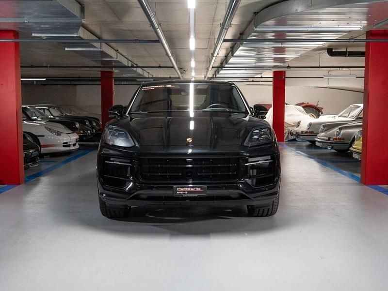 Gebraucht Porsche Cayenne 470 PS (345 kW) 2025 SUV