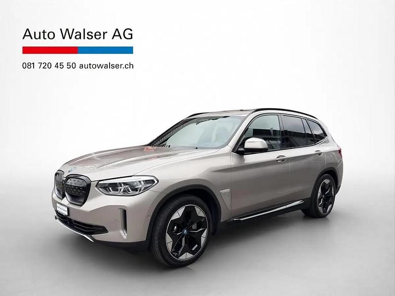 Beige Gebraucht 2025 BMW iX3 SUV | CHF 35’840 - Bild 1/4