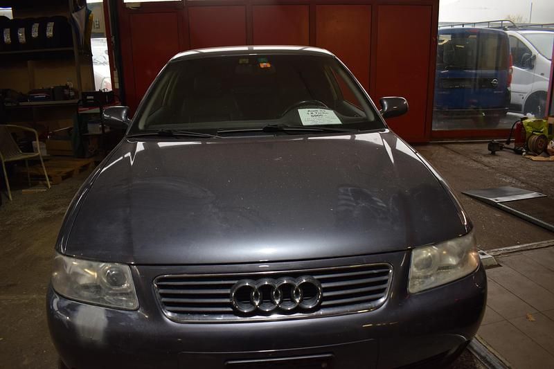 Gebraucht 2002 Audi A3 Ambiente | CHF 5’900 - Bild 1/4