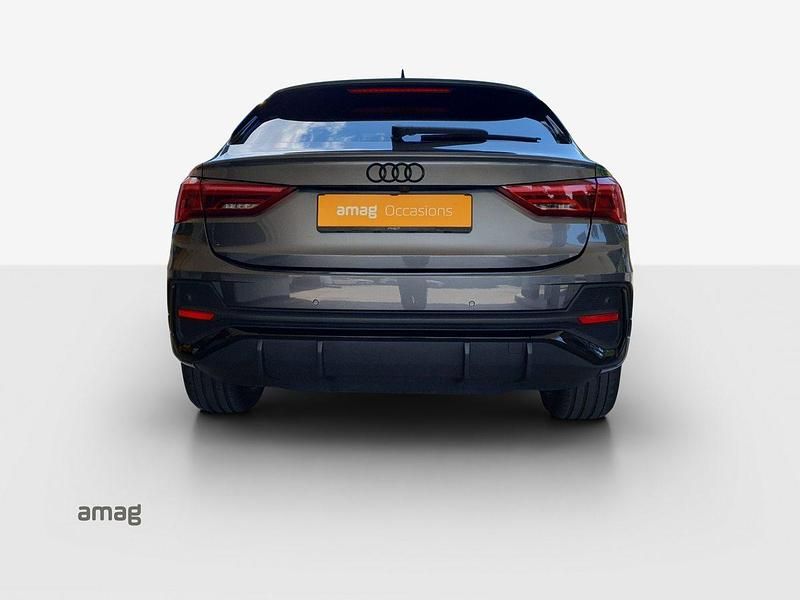 Gebraucht Audi Q3 Sportback S-Line 245 PS (180 kW) 2021 Gris daytona nacré SUV