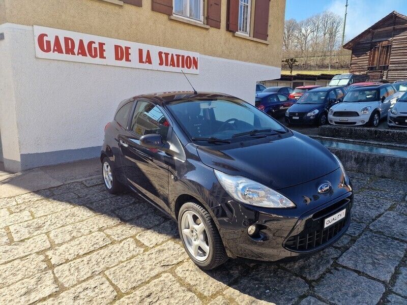 Gebraucht Ford Ka Metall 69 PS (50 kW) 2012 Kleinwagen