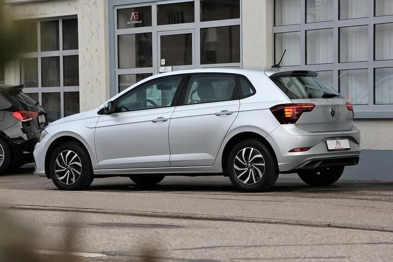 Gebraucht VW Polo Life 95 PS (69 kW) 2026 Silber Kleinwagen