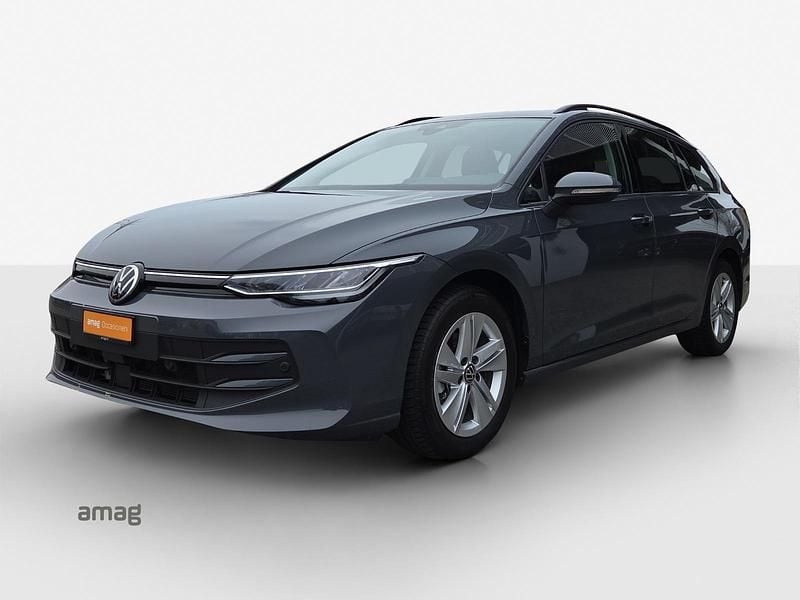 Gebraucht VW Golf VIII Life 150 PS (110 kW) 2025 Kombi