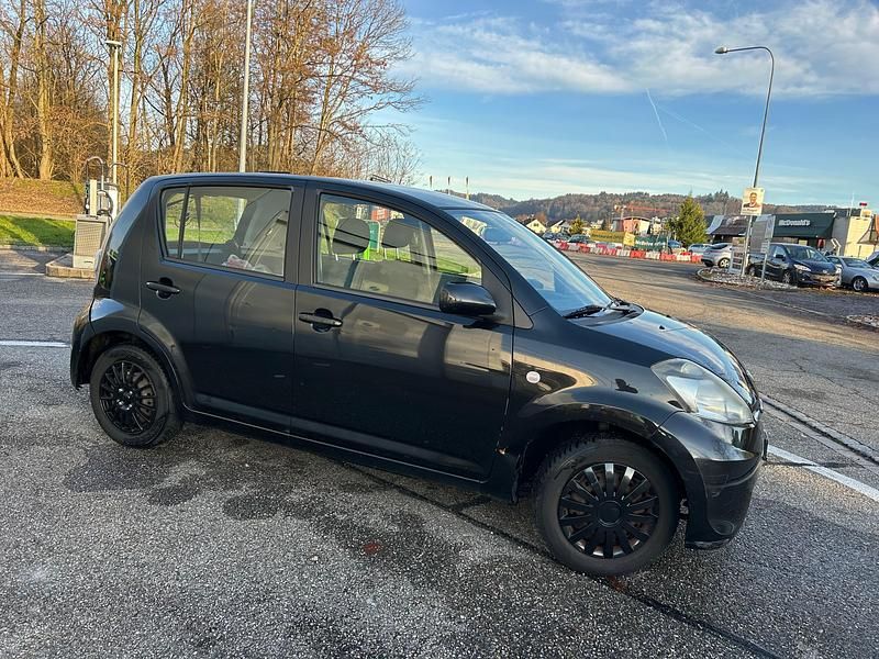 Gebraucht Subaru Justy 91 PS (66 kW) 2010 Kleinwagen