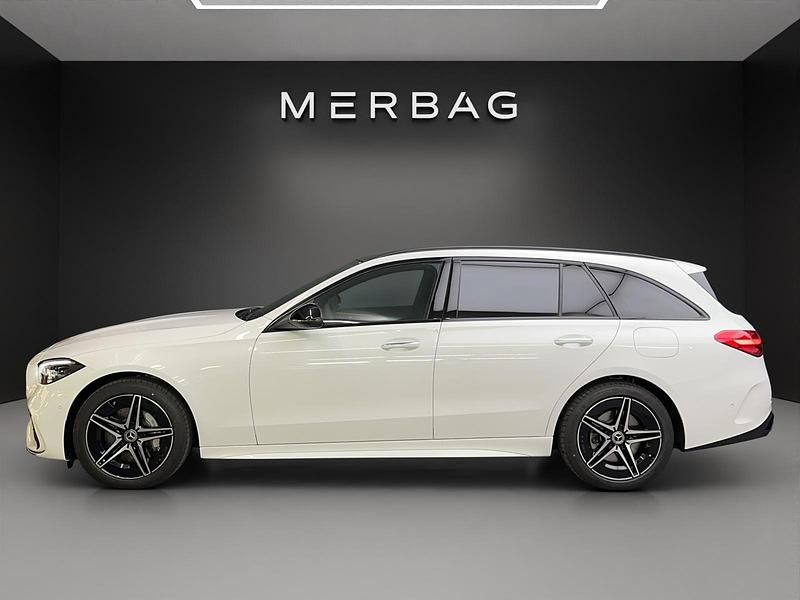Gebraucht Mercedes C300e 196 PS (144 kW) 2024 Weiss Kombi