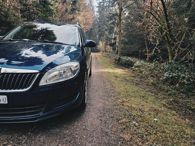 Gebraucht Skoda Roomster Ambition 105 PS (77 kW) 2013 Van / Kleinbus