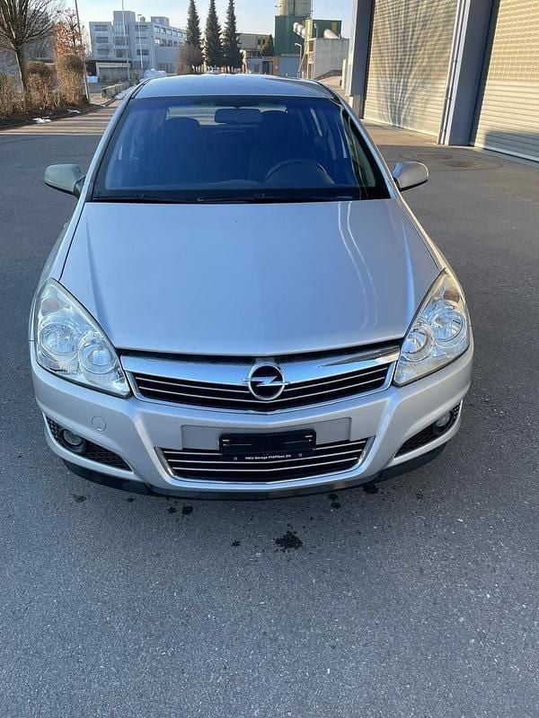 Gebraucht Opel Astra 115 PS (84 kW) 2008