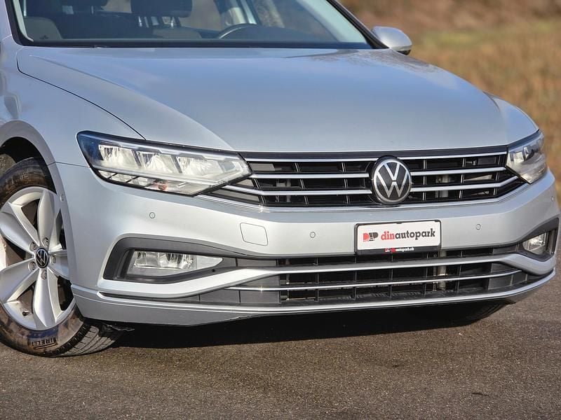Gebraucht VW Passat Business 200 PS (147 kW) 2020