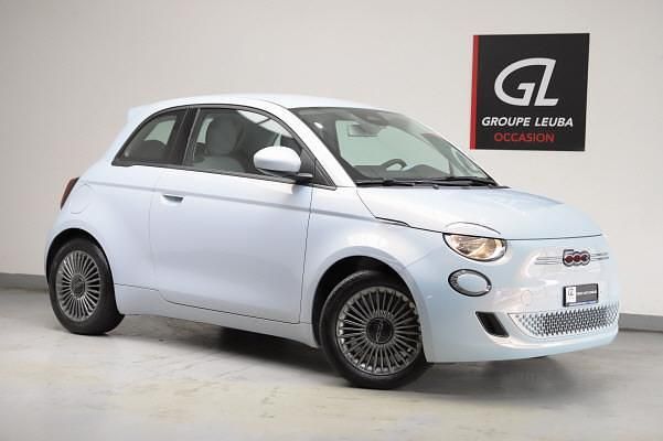 Blau Gebraucht 2022 Fiat 500e Kleinwagen | CHF 16’900 (Superpreis) - Bild 1/4