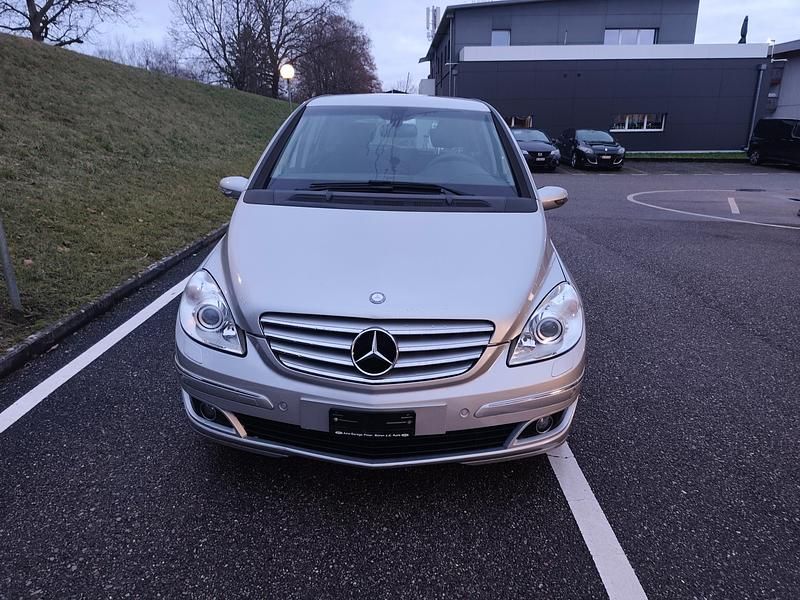 Gebraucht 2007 Mercedes B200 Van / Kleinbus | CHF 3’900 - Bild 1/4