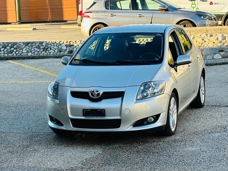 Gebraucht Toyota Auris Premium 177 PS (130 kW) 2008