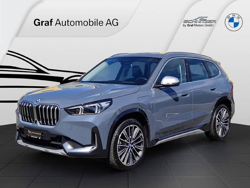 Grau Gebraucht 2024 BMW X1 xLine SUV | CHF 49’800 (Teuer) - Bild 1/4