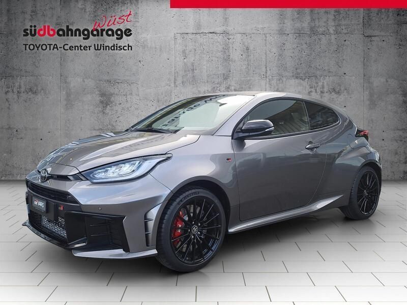 Grau Neu 2026 Toyota Yaris Sport Limousine | CHF 49’950 (Fairer Preis) - Bild 1/4