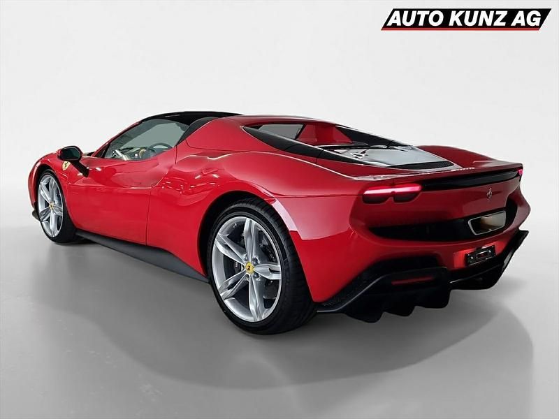 Gebraucht Ferrari 296 830 PS (610 kW) 2024 Cabrio