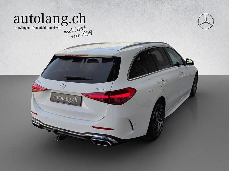 Gebraucht Mercedes C300e AMG line 258 PS (189 kW) 2022 Weiss Kombi