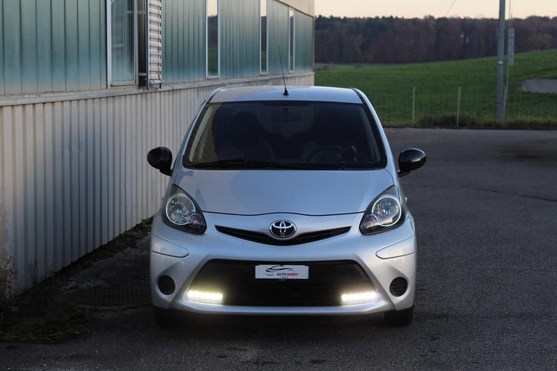 Gebraucht 2014 Toyota Aygo Luna Kleinwagen | CHF 3’450 (Teuer) - Bild 1/4